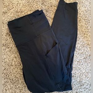 Barely worn Lululemon Leggings, size 12